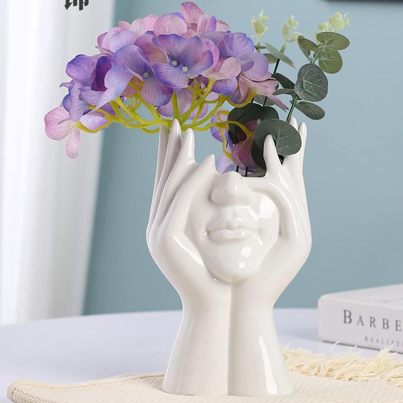 Modern Aesthetic Face Vase – Artistic Ceramic Decor